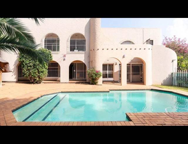 7 BEDROOM HOUSE FOR SALE IN EDEN GLEN